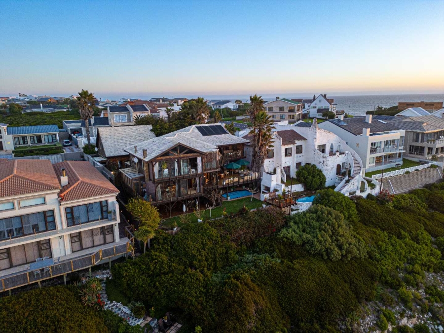 5 Bedroom Property for Sale in Yzerfontein Western Cape